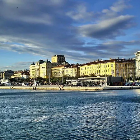 Apartment M Rijeka